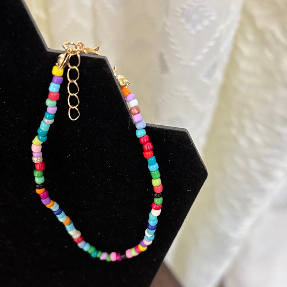 Colorful Beaded and Shell Bracelet Set - Picture 2 of 4